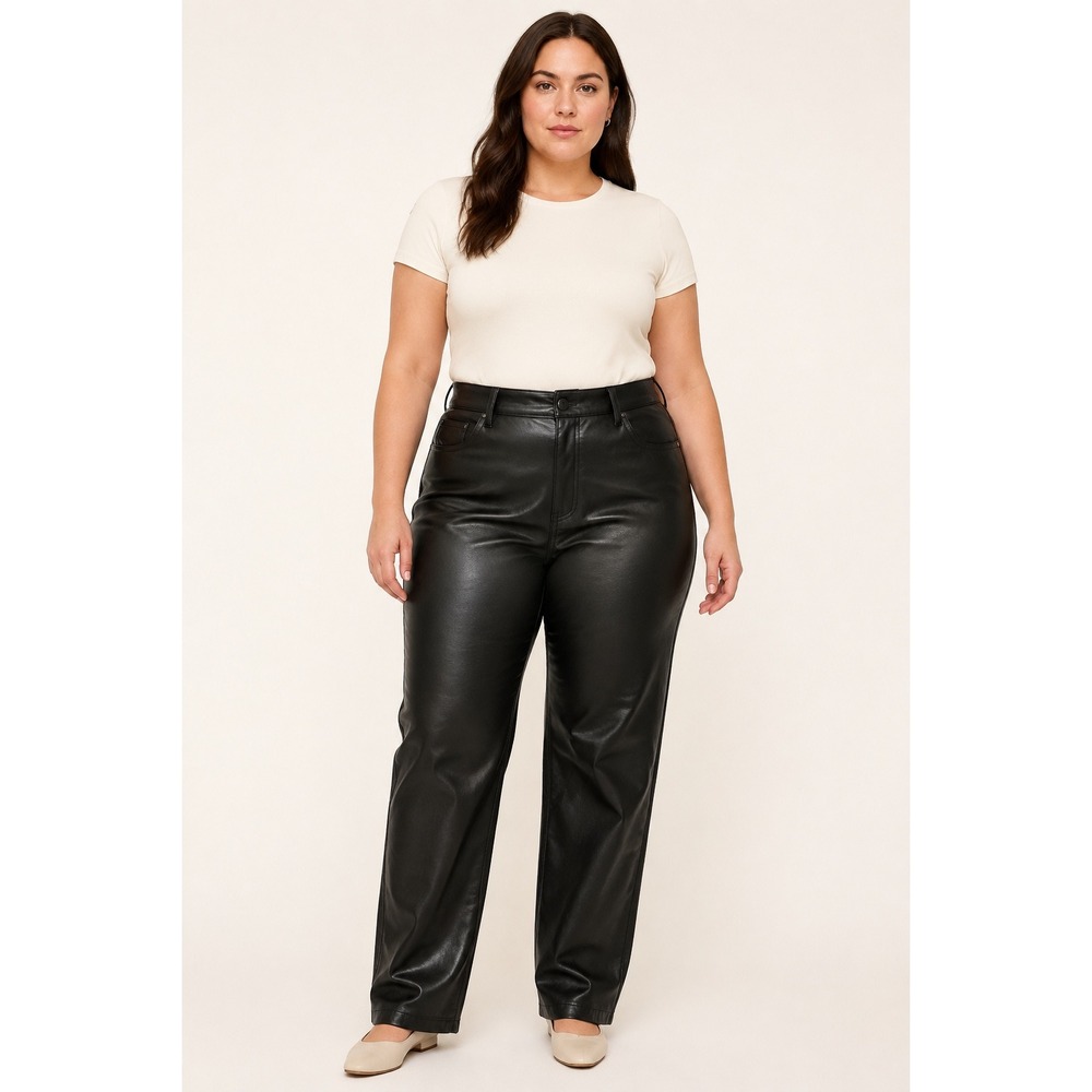 Abercrombie & Fitch Curve Love 90s Straight Faux Leather Pants Black 33/16